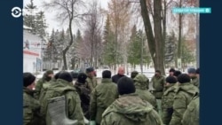 "Зачем ходить и что-то делать, если нам говорят "нет"?!" В Чувашии третий день протестуют мобилизованные "Зачем ходить и что-то делать, если нам говорят "нет"?!" В Чувашии третий день протестуют мобилизованные