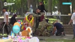 После трагедии на ярмарке в Чернигове суд арестовал двух украинских военных. Им грозит до 10 лет тюрьмы
 После трагедии на ярмарке в Чернигове суд арестовал двух украинских военных. Им грозит до 10 лет тюрьмы