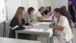 Единый день голосования идет на оккупированных территориях Украины с 30 августа. Участвуют ли в "выборах" местные жители?
 Единый день голосования идет на оккупированных территориях Украины с 30 августа. Участвуют ли в "выборах" местные жители?