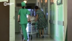 Профсоюз медиков Кыргызстана требует ужесточить наказание за нападения пациентов на врачей и медсестер Профсоюз медиков Кыргызстана требует ужесточить наказание за нападения пациентов на врачей и медсестер