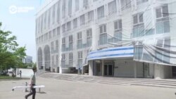 Почему в Алматы почти полтора года не могут отремонтировать сгоревшее здание на площади Республики Почему в Алматы почти полтора года не могут отремонтировать сгоревшее здание на площади Республики