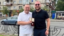 Наживались на войне. Дело отца и сына Гринкевичей: бизнесменов из Львова обвиняют в поставках ВСУ одежды и белья низкого качества  Наживались на войне. Дело отца и сына Гринкевичей: бизнесменов из Львова обвиняют в поставках ВСУ одежды и белья низкого качества