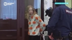 "Моими руками совершили теракт". Дарью Трепову приговорили к 27 годам колонии за убийство Z-блогера Владлена Татарского  "Моими руками совершили теракт". Дарью Трепову приговорили к 27 годам колонии за убийство Z-блогера Владлена Татарского