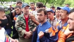 В России идет кампания по привлечению мигрантов на войну в Украине: чем завлекают и почему контракт заключать не стоит? В России идет кампания по привлечению мигрантов на войну в Украине: чем завлекают и почему контракт заключать не стоит?