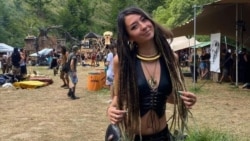 "Шани была очень светлым человеком". Интервью с отцом Шани Лук, которую убили боевики ХАМАС "Шани была очень светлым человеком". Интервью с отцом Шани Лук, которую убили боевики ХАМАС