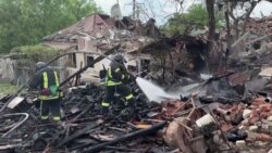 "Погибший – мой свёкр, он был во дворе". Россия продолжает бить по Харькову авиабомбами, последствия обстрелов 22-24 июня "Погибший – мой свёкр, он был во дворе". Россия продолжает бить по Харькову авиабомбами, последствия обстрелов 22-24 июня