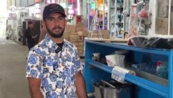 Мухаммад – звезда хот-догов Душанбе Мухаммад – звезда хот-догов Душанбе