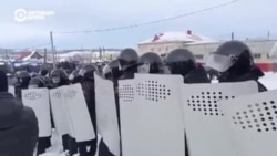 В Уфе на митинге в поддержку осужденного активиста Алсынова задержаны 10 человек В Уфе на митинге в поддержку осужденного активиста Алсынова задержаны 10 человек