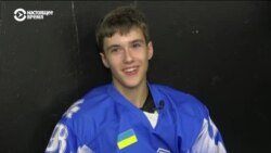 Хоккей по-калифорнийски: семья юного Володи бежала из Киева от войны и осваивается в США Хоккей по-калифорнийски: семья юного Володи бежала из Киева от войны и осваивается в США