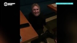 В России противников войны ищут, арестовывают и штрафуют за разговоры в ресторане, надпись в туалете и ленточки на рюкзаке
 В России противников войны ищут, арестовывают и штрафуют за разговоры в ресторане, надпись в туалете и ленточки на рюкзаке