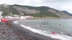 В Новороссийске пятно из нефтепродуктов: кто виноват и чем оно опасно В Новороссийске пятно из нефтепродуктов: кто виноват и чем оно опасно