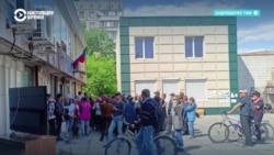 На оккупированных армией РФ территориях Украины началась принудительная "россификация"
 На оккупированных армией РФ территориях Украины началась принудительная "россификация"