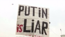 В РФ содержатся под стражей более 50 политзаключенных. В РФ содержатся под стражей более 50 политзаключенных.