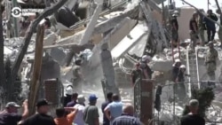 "Их достают и достают!" Россия обстреляла жилой дом и базу отдыха в Одессе, под завалами нашли более 20 тел "Их достают и достают!" Россия обстреляла жилой дом и базу отдыха в Одессе, под завалами нашли более 20 тел