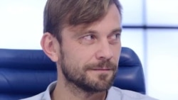 Драматург Михаил Дурненков пожелал армии РФ "сокрушительного поражения" и был вынужден уехать с семьей в Финляндию
 Драматург Михаил Дурненков пожелал армии РФ "сокрушительного поражения" и был вынужден уехать с семьей в Финляндию