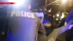 "Мы здесь не потому, что задержали каких-то наркоторговцев": что привело к "рэйв-протестам" в Тбилиси "Мы здесь не потому, что задержали каких-то наркоторговцев": что привело к "рэйв-протестам" в Тбилиси