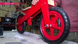 Беговелы made in Kyrgyzstan: деревянные и развивают самостоятельность Беговелы made in Kyrgyzstan: деревянные и развивают самостоятельность