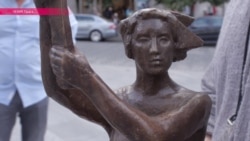 Богиня демократии поможет Чичваркину вести кулинарный блог Богиня демократии поможет Чичваркину вести кулинарный блог