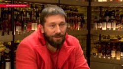 "Придут голосовать – будем кидаться тухлыми яйцами". Чичваркин о выборах, гестапо и разногласиях с Навальным "Придут голосовать – будем кидаться тухлыми яйцами". Чичваркин о выборах, гестапо и разногласиях с Навальным