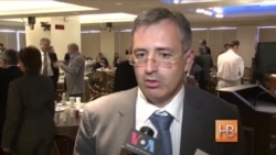 Сергей Гуриев: "Многие не связывают будущее своего дела с Россией" Сергей Гуриев: "Многие не связывают будущее своего дела с Россией"