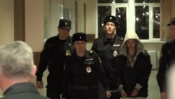 Можно ли было признать политзаключенной Настю Рыбку Можно ли было признать политзаключенной Настю Рыбку