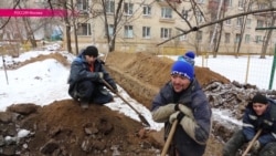 "Сложно стало жить, но меня и это устраивает", - мигранты из Центральной Азии о жизни в РФ "Сложно стало жить, но меня и это устраивает", - мигранты из Центральной Азии о жизни в РФ