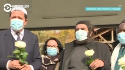 "Наши дети не могут резать учителям головы!" Имамы защищают педагога, убитого в Париже чеченцем "Наши дети не могут резать учителям головы!" Имамы защищают педагога, убитого в Париже чеченцем