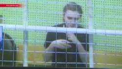 Почему российских подростков судят за организацию экстремистской группировки Почему российских подростков судят за организацию экстремистской группировки