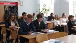 Венгрия хочет пересмотреть ассоциацию ЕС с Украиной из-за "ущемления прав меньшинств" Венгрия хочет пересмотреть ассоциацию ЕС с Украиной из-за "ущемления прав меньшинств"