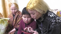 Родственники моряков, осужденных в Греции за нелегальную перевозку мигрантов, пытаются вернуть их домой Родственники моряков, осужденных в Греции за нелегальную перевозку мигрантов, пытаются вернуть их домой