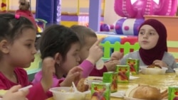 Как работает проект "Крымское детство" для поддержки детей заключенных по делу "Хизб ут-Тахрир" Как работает проект "Крымское детство" для поддержки детей заключенных по делу "Хизб ут-Тахрир"