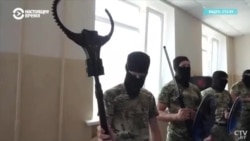 Зачем показывать спецоружие белорусского МВД и заводить твиттер Протасевичу Зачем показывать спецоружие белорусского МВД и заводить твиттер Протасевичу