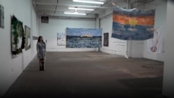 В Метрополитен-музее незрячий гид и собака-поводырь Лондон ведут экскурсии В Метрополитен-музее незрячий гид и собака-поводырь Лондон ведут экскурсии