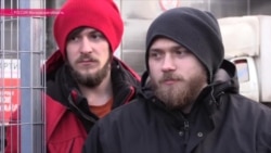 В Дзержинске бастуют рабочие одного из крупнейших складов автомобильных запчастей в РФ В Дзержинске бастуют рабочие одного из крупнейших складов автомобильных запчастей в РФ