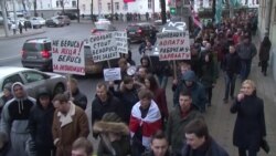 Как в Беларуси с нового года накажут "тунеядцев" Как в Беларуси с нового года накажут "тунеядцев"