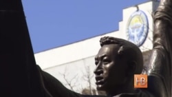 В Киргизии отмечают 5 лет революции В Киргизии отмечают 5 лет революции