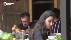 В грузинские кафе хотят пускать только с прививкой или ковид-тестом В грузинские кафе хотят пускать только с прививкой или ковид-тестом