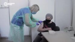 Прививка на Рижском рынке: как в Латвии вакцинируют от коронавируса Прививка на Рижском рынке: как в Латвии вакцинируют от коронавируса