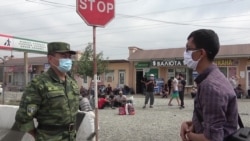 Десятки узбекистанцев не могут вернуться домой – граница закрыта из-за коронавируса Десятки узбекистанцев не могут вернуться домой – граница закрыта из-за коронавируса