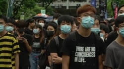 Студенты из двухсот вузов Гонконга вышли на улицы Студенты из двухсот вузов Гонконга вышли на улицы