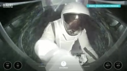 В открытый космос впервые в истории вышел космический турист: как это было В открытый космос впервые в истории вышел космический турист: как это было