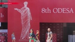 В Одессе открылся 8-й кинофестиваль. Его организаторов обвинили в симпатиях к Кремлю В Одессе открылся 8-й кинофестиваль. Его организаторов обвинили в симпатиях к Кремлю