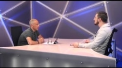 Брайан Уитмoр.- эксперт по России - об ограничении иностранного капитала в СМИ Брайан Уитмoр.- эксперт по России - об ограничении иностранного капитала в СМИ