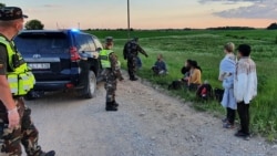 Экстремальная ситуация и планы по строительству стены: как Литва переживает наплыв мигрантов с белорусской границы Экстремальная ситуация и планы по строительству стены: как Литва переживает наплыв мигрантов с белорусской границы