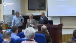 Екатерина Тихонова, которую называют дочерью Путина, защитила кандидатскую в МГУ Екатерина Тихонова, которую называют дочерью Путина, защитила кандидатскую в МГУ