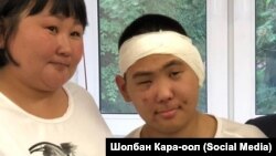 Дидим-оол Солчак с матерью