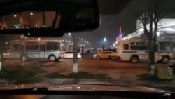 Облавы на мигрантов из Центральной Азии на рынках в Москве Облавы на мигрантов из Центральной Азии на рынках в Москве