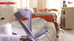 Пролежни, дефицит массы тела, пневмония: как двух парализованных военных лечили в одесском госпитале Пролежни, дефицит массы тела, пневмония: как двух парализованных военных лечили в одесском госпитале