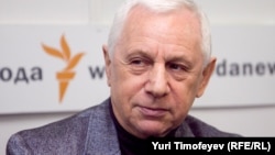 Эдуард Тополь