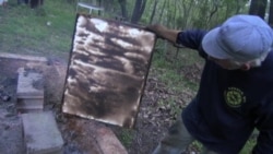 Художник, который играет с огнем: "жженые" работы Питера Кипхерта Художник, который играет с огнем: "жженые" работы Питера Кипхерта